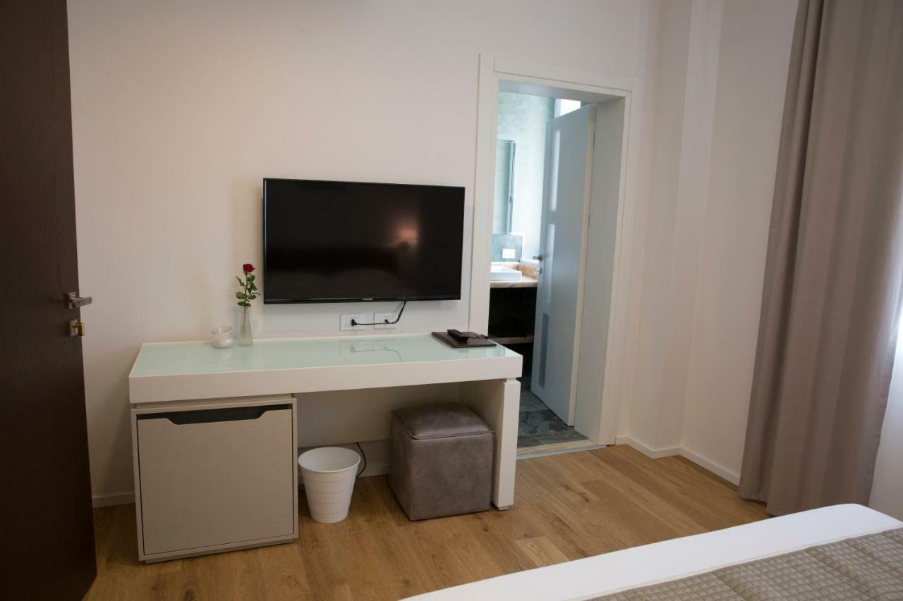 Boutique Hotel Enia Πράτο Εξωτερικό φωτογραφία